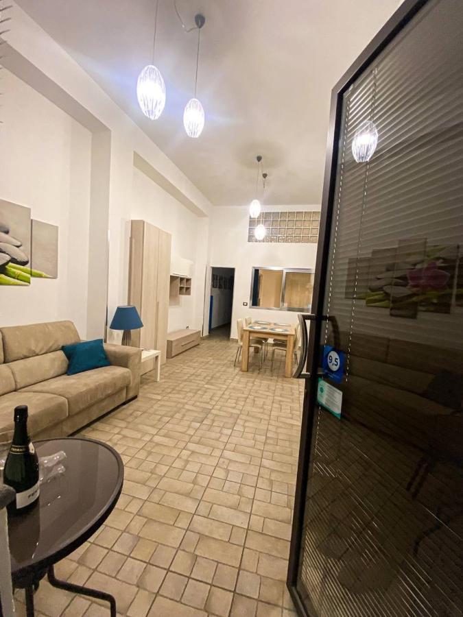 Naxos Apartments Джардини Наксос Екстериор снимка