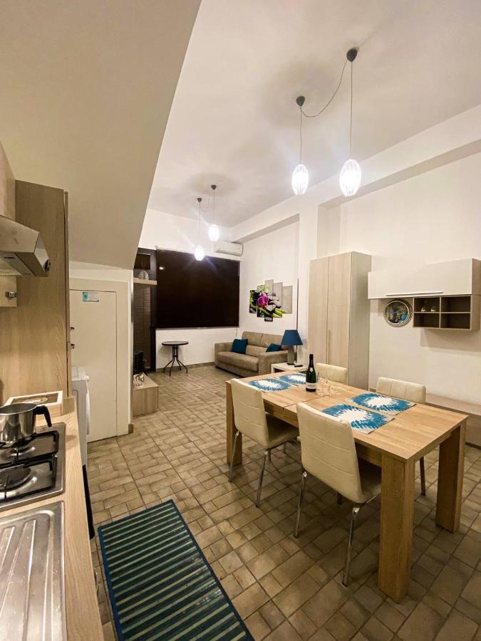 Naxos Apartments Джардини Наксос Екстериор снимка